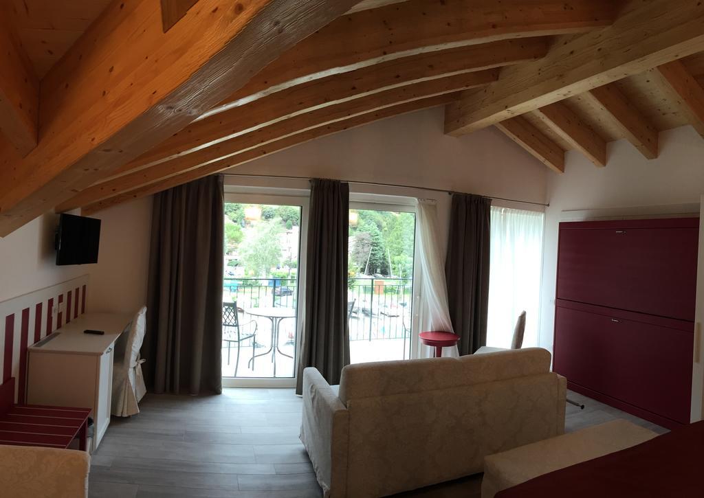 Hotel Resort Le Vele Domaso Room photo